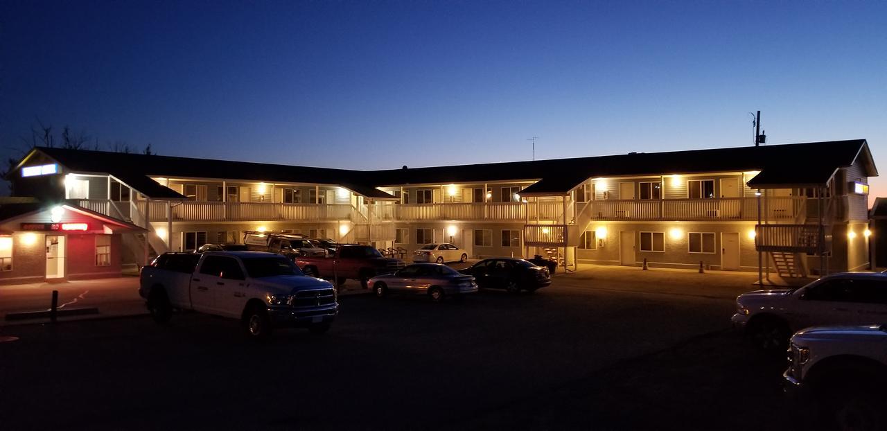Twilight Country Motel Boyle エクステリア 写真